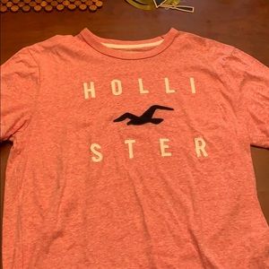 Hollister men’s tee